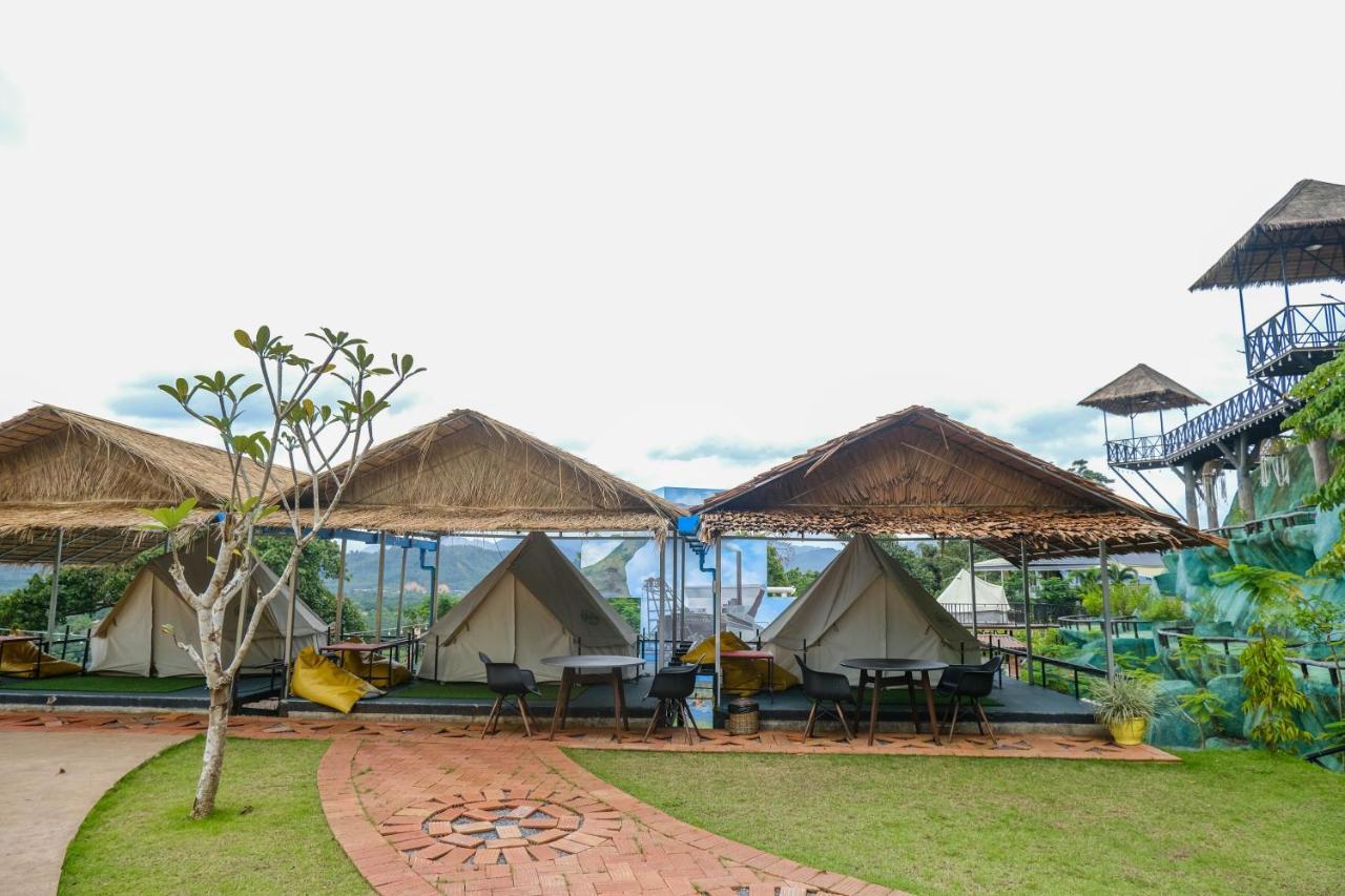 Bangmara Hill Hotel Takuapa Buitenkant foto